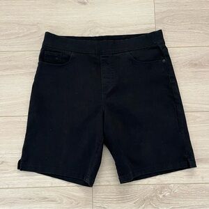 Women's DKNY Jeans Pull On Elastic Black Shorts